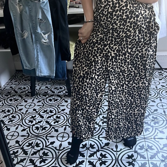 flowy dress pants - Picture 3 of 3